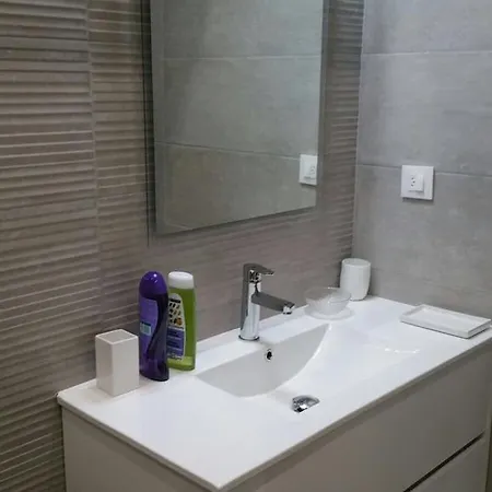 Apartamentos Vigo *