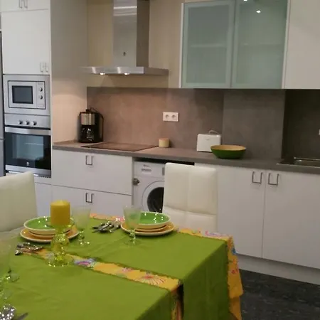 Apartamentos Vigo *