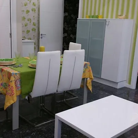 Apartamentos Vigo *